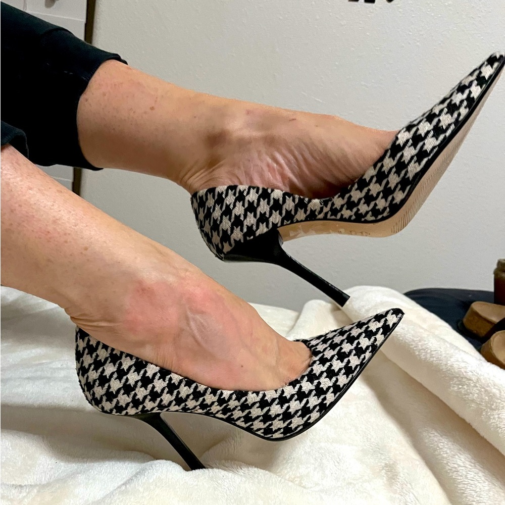 Guess - Carrie Stiletto heel